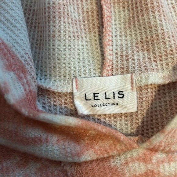 Short set - Picture 2 of 4